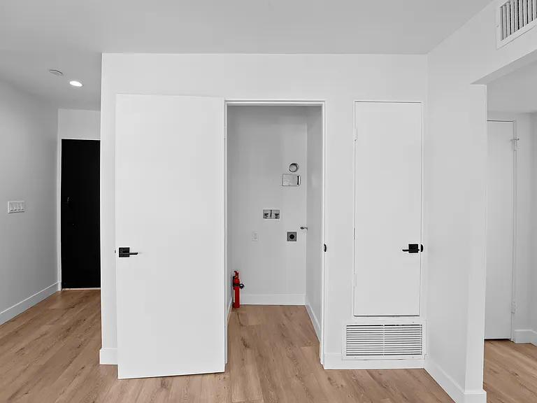 243 Avenida Montalvo #6 — Photo 10