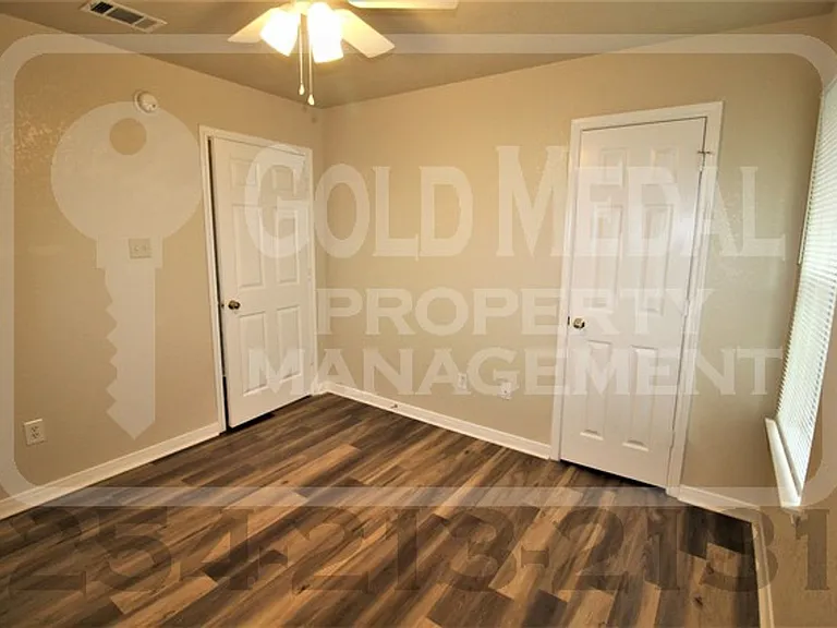 1520 Shoshoni Trl — Photo 16