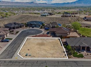 2688 Lookout Ln, Grand Junction, CO 81503