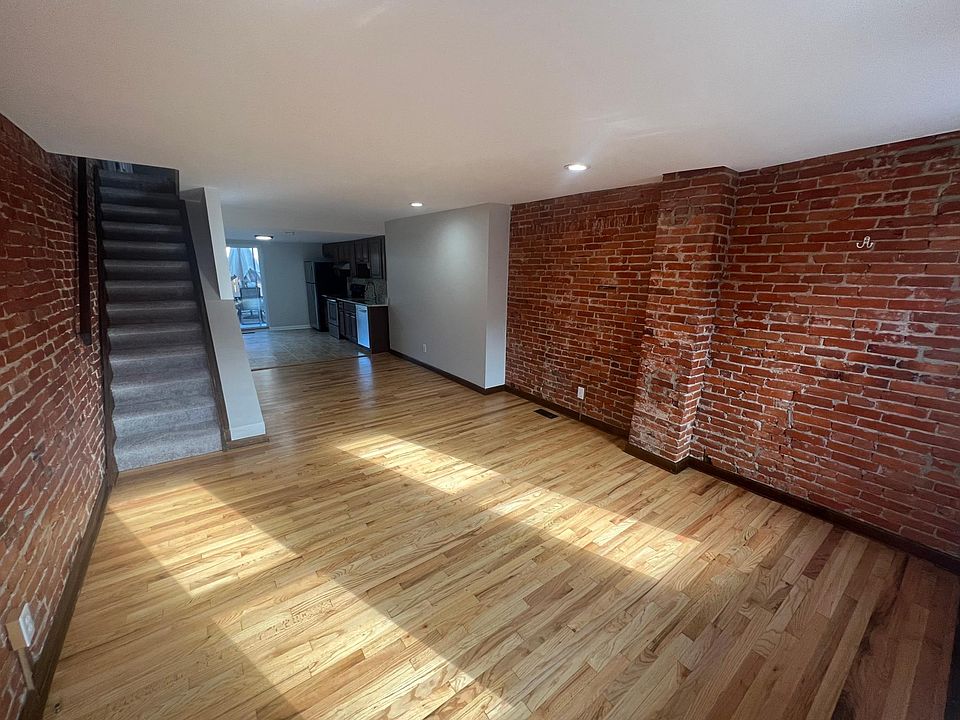 1st image of 1022 McDowell St