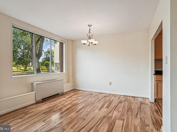 5th image of 6631 Wakefield Dr APT 108
