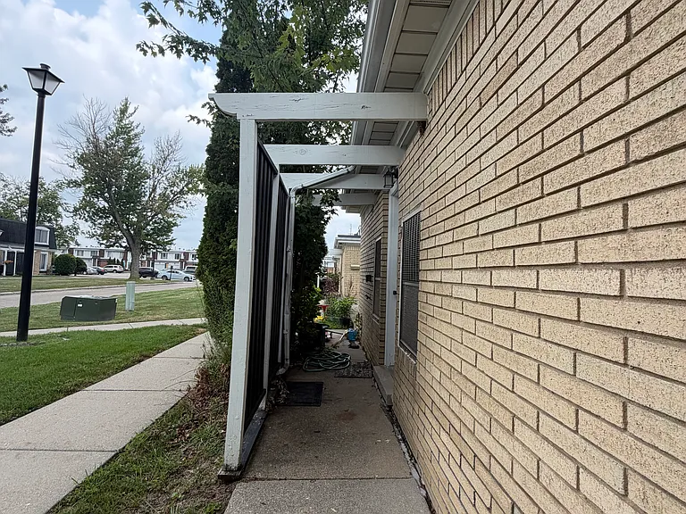 29852 City Center Dr #3 — Photo 3