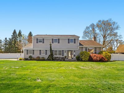 10 Carolee Court, West Islip, NY, 11795