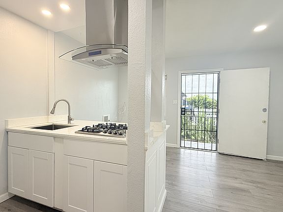 3rd image of 1706 D Ave