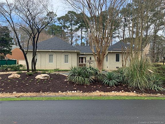 2nd image of 532 Fairfax Way