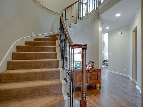2nd image of 2451 Greymoore Dr