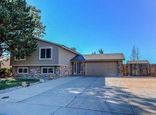 8036 W Calhoun Pl, Littleton, CO 80123