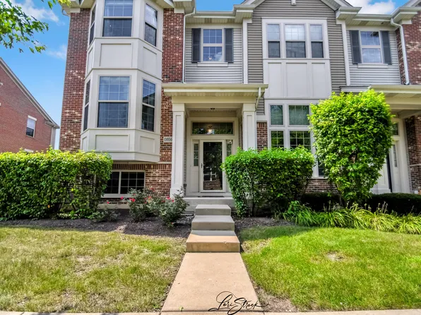 0N062 Forsythe Ct, Winfield, IL 60190