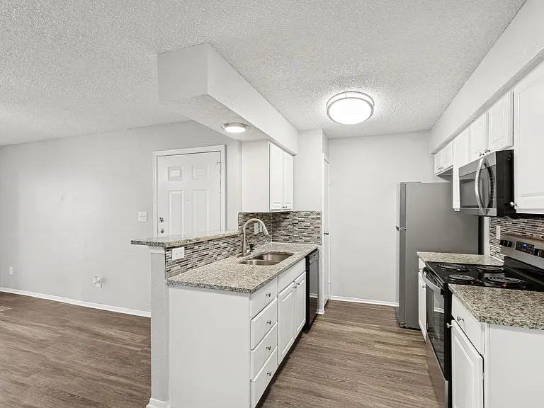 Belmont Place — Photo 10