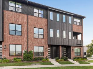 1737 W Cantey St, Fort Worth, TX 76110