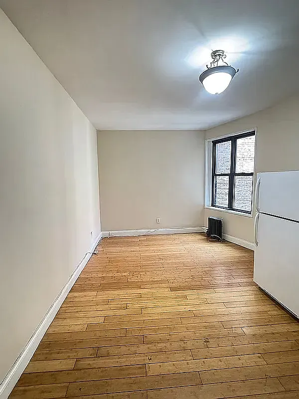 509 West 189th Street — Photo 4