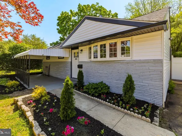 1025 Monmouth Rd, Deptford, NJ 08096