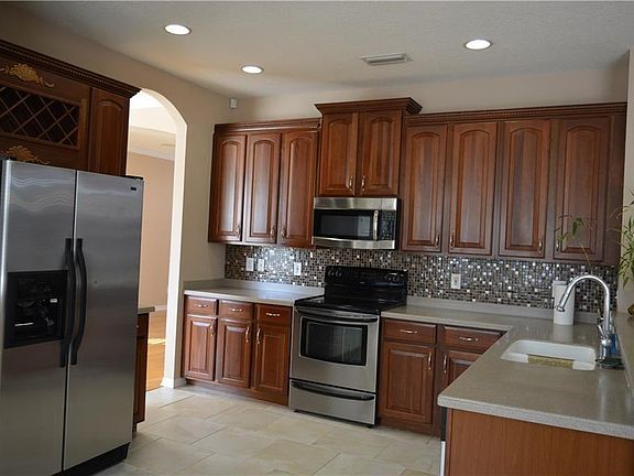 4th image of 4781 Whispering Wind Ave
