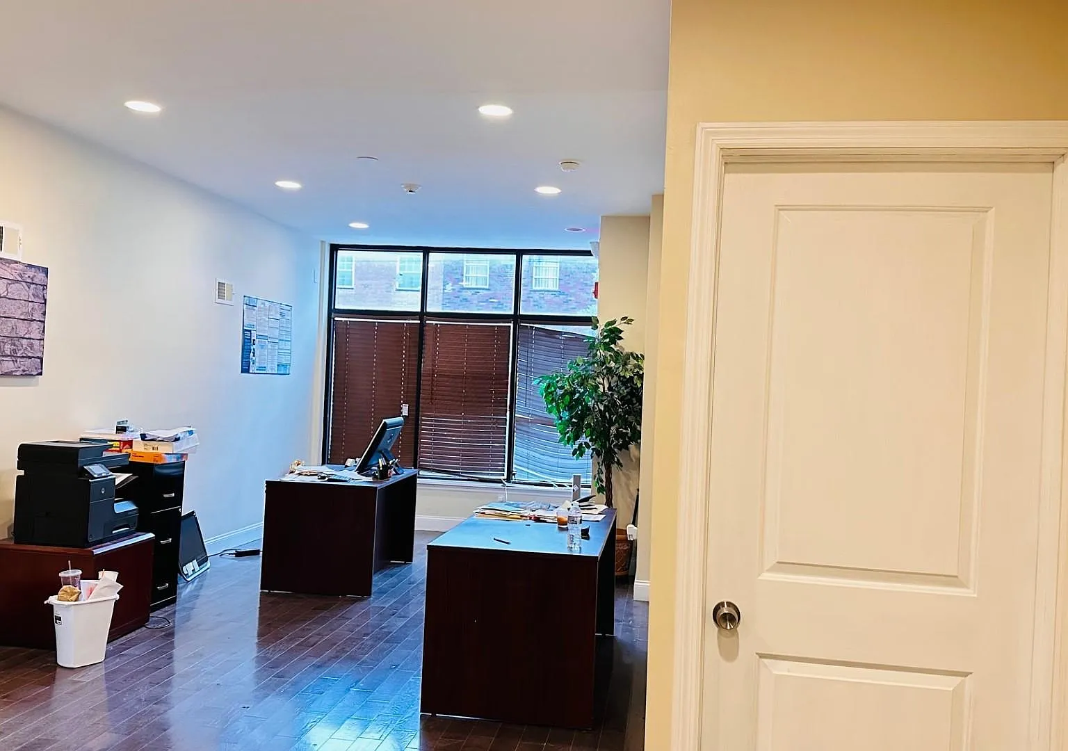 Studio, 1000 sqft, $1,750 — Photo 4