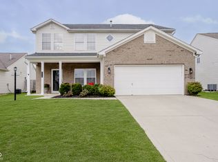 12253 Rambling Rd, Fishers, IN 46038