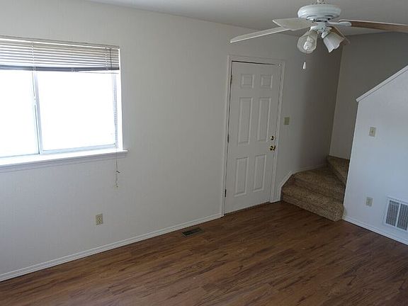 4th image of 610 S Cedar St Unit 2
