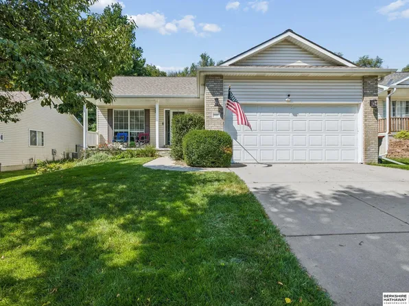 1621 SW 36th St, Lincoln, NE 68522