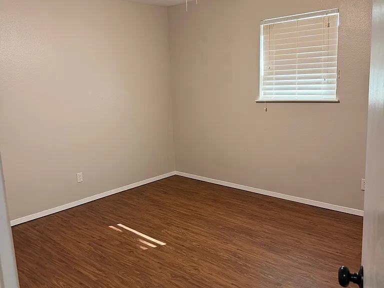 1700 S Goliad St #1712 — Photo 7