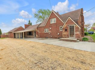 15053 Dumay St, Southgate, MI 48195