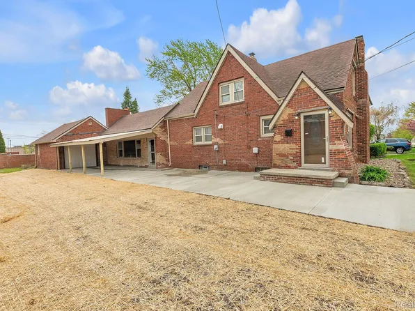 15053 Dumay St, Southgate, MI 48195