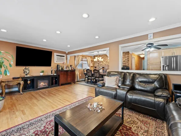 17 Acorn Drive image 12 of 45