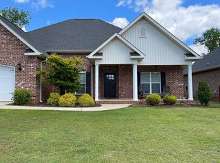208 Norfolk Cir, Warner Robins, GA 31088