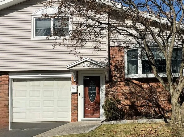 175 Marginal Rd, Elmwood Park, NJ 07407