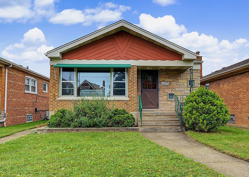 1st image of 10712 S Avenue B