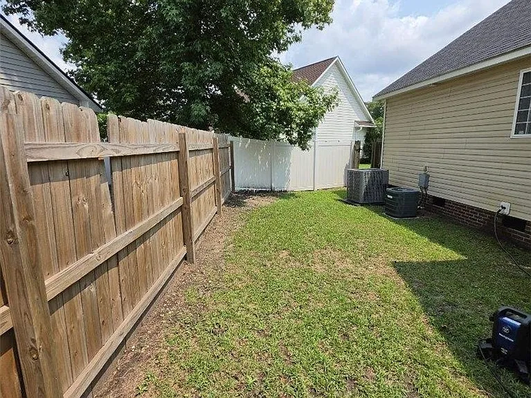 4242 Pete Warner Ct — Photo 15