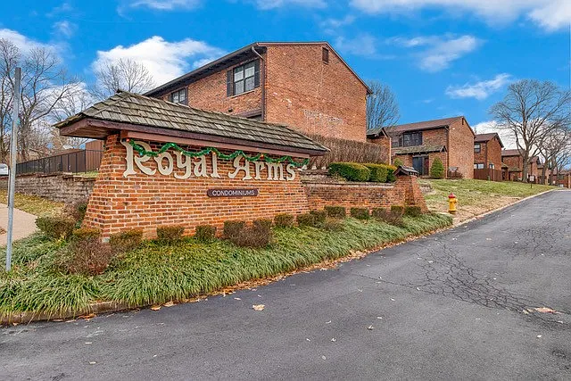7947 Royal Arms Ct photo 1