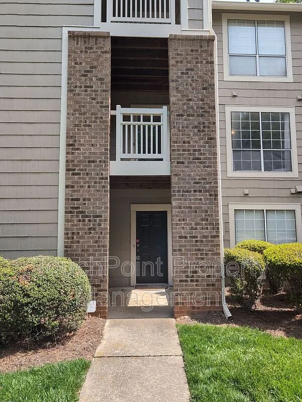 2 bed, 2.0 bath, 1150 sqft, $1,495 — Photo 1
