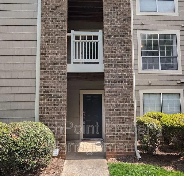 5001 Sharon Rd #K — Photo 1