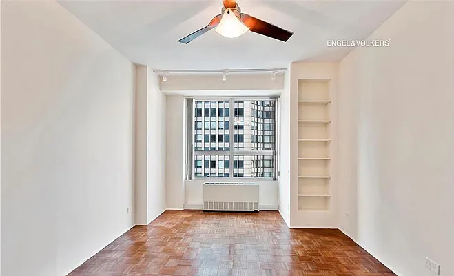 Rented by Engel & Völkers New York City | media 12