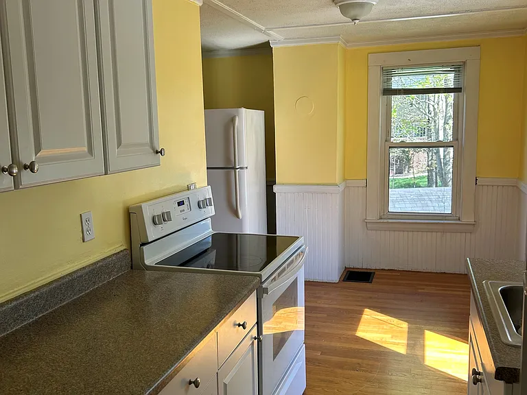 12 Garden St #2 — Photo 9