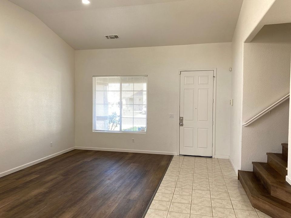 529 Micheletos Way, Manteca, CA 95336 | Zillow