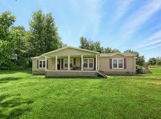 6111 Nave Lane Rd, Utica, KY 42376