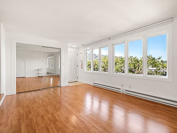 5th image of 36 Edwards Ave #B
