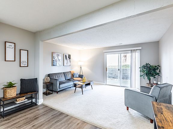 2nd image of 605 Hanna Ave #1