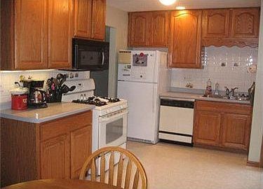 2nd image of 3109 Broadlawn