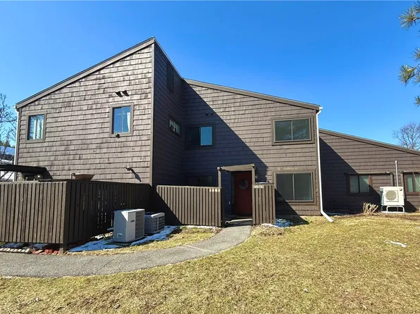 111 Strawberry Hill Cir APT 2, Ithaca, NY 14850