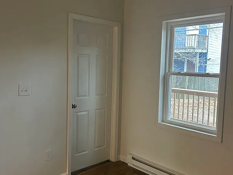 346 Madison Ave #2 — Photo 9