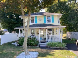 13 Sound View Hts, Branford, CT 06405
