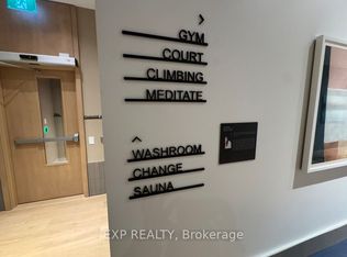 395 Square One Dr #2105, Mississauga, ON L5B 0E2