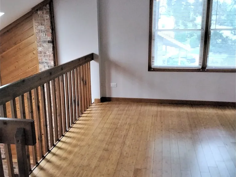 9303 Whitehall Ln #9303 — Photo 12