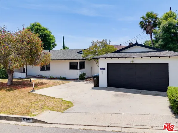 17100 Barneston St, Granada Hills, CA 91344