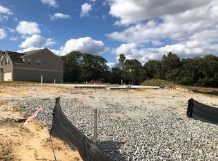 99 Lee Rd #2219, Smiths Station, AL 36877