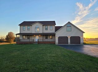 2227 Old Springfield Rd, New Holland, OH 43145