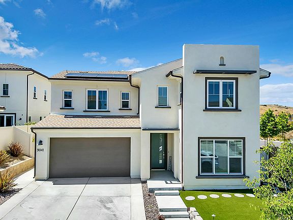 4th image of 9041 W Bluff Pl
