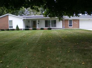630 Brunswick Dr, Enon, OH 45323