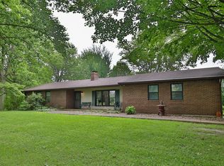 1555 Troy Ofallon Rd, Troy, IL 62294
